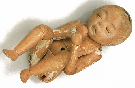 Old wooden baby dolls, Japan -- 